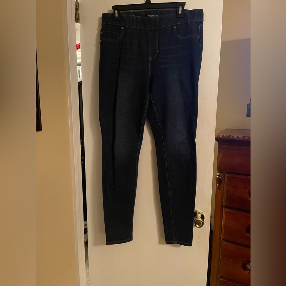 Liverpool pull-on jeans.